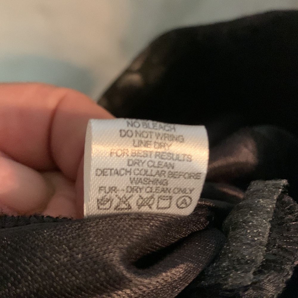 Toni Morgan black jacket size large - Picture 7 of 7